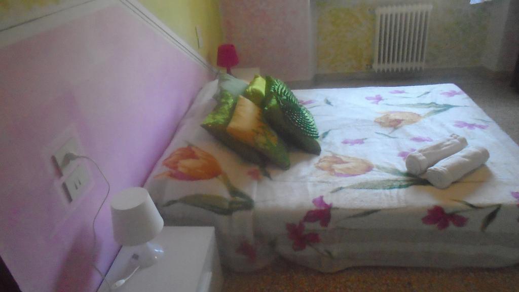 Tropical Bed&Breakfast Лукка Номер фото