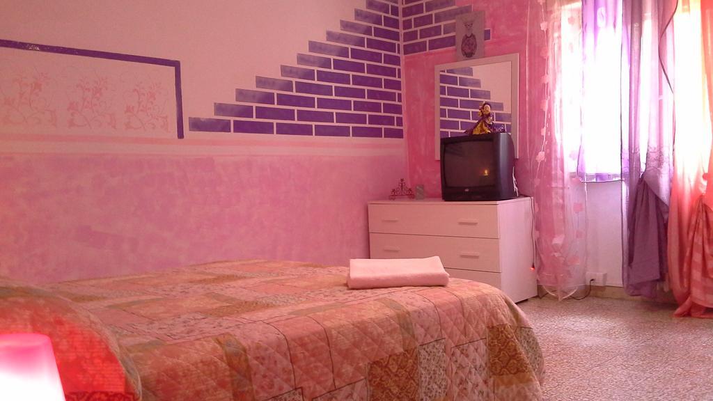Tropical Bed&Breakfast Лукка Екстер'єр фото