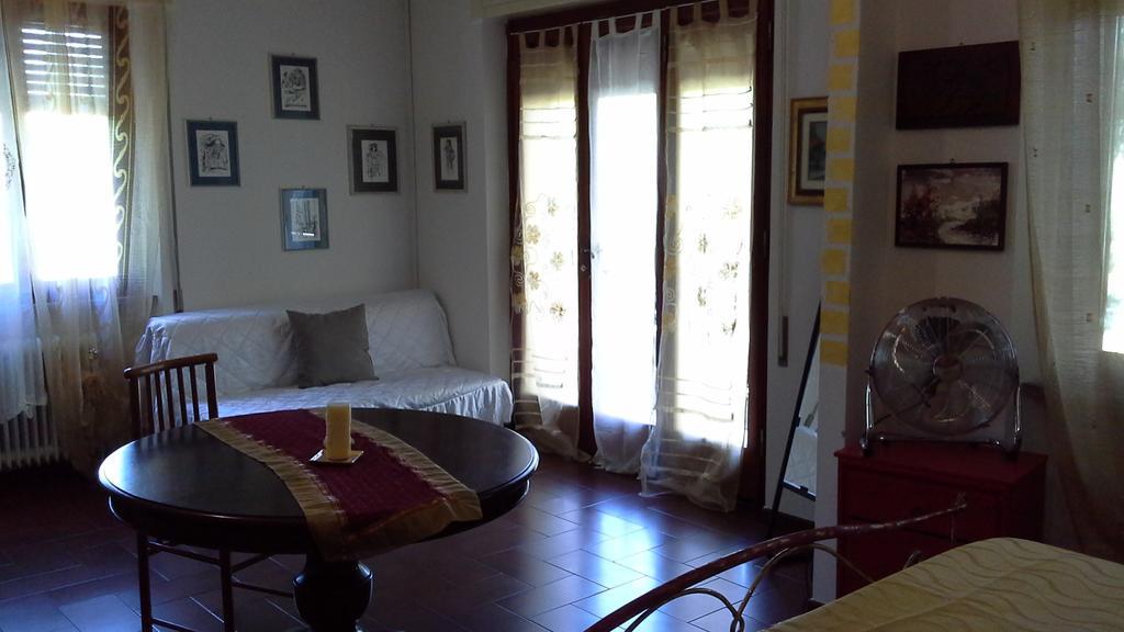 Tropical Bed&Breakfast Лукка Екстер'єр фото
