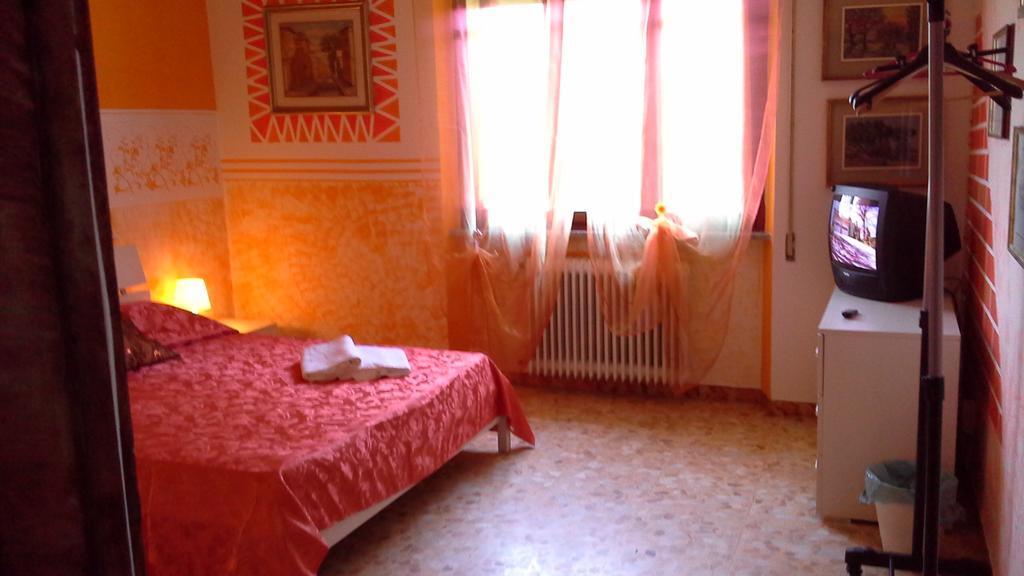 Tropical Bed&Breakfast Лукка Екстер'єр фото