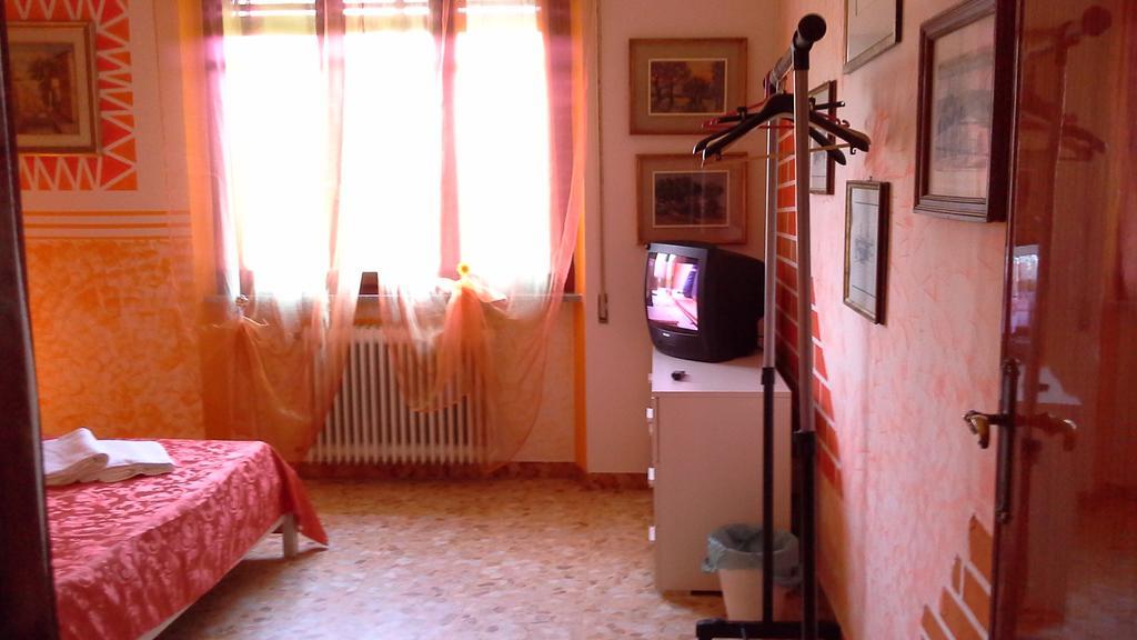 Tropical Bed&Breakfast Лукка Екстер'єр фото