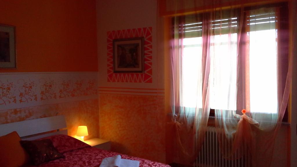 Tropical Bed&Breakfast Лукка Екстер'єр фото